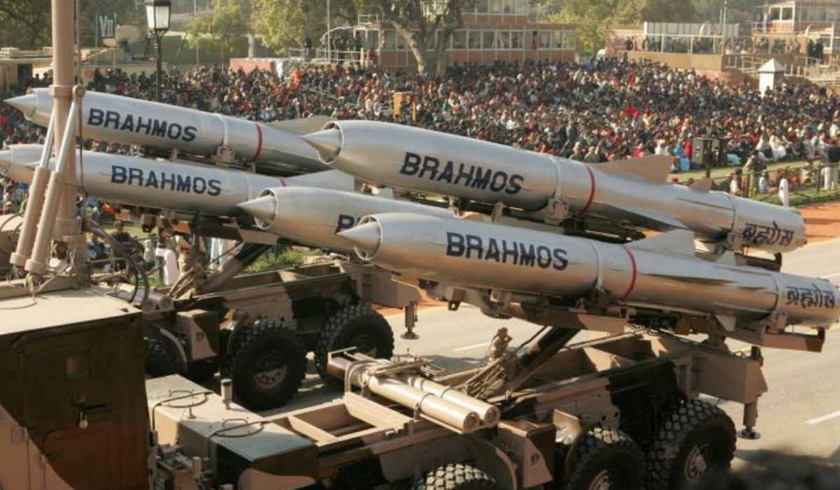 Supersonic missile
